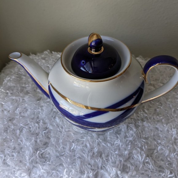 Imperial Porcelain Kell, Cocoon Teapot 3 Cup - First Quality Cobalt Unused - Picture 2 of 6